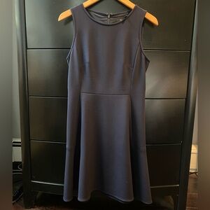 Size 2 Theory Nikay Dress Dark Navy